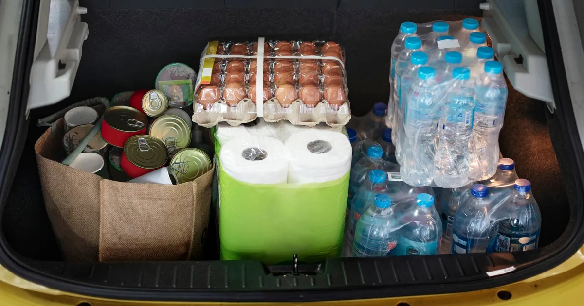 Comparação liofilizados vs enlatados para emergências em Portugal — kit de alimentação de emergência