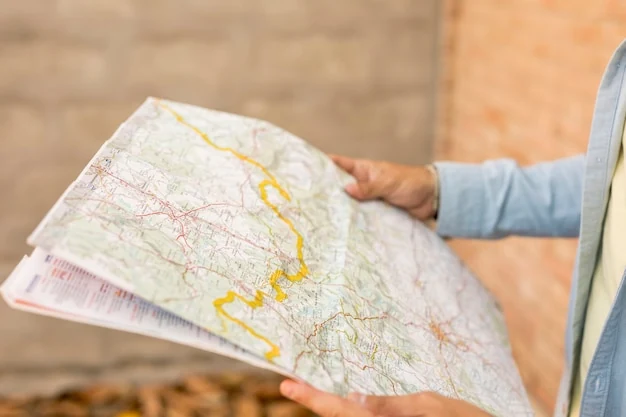 Mapa e bússola para planear rotas de evacuação